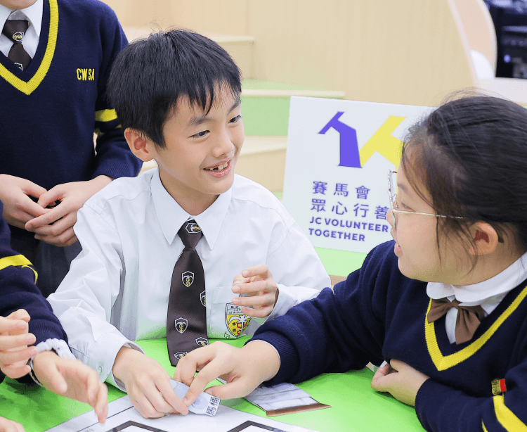 jc volunteer together children portrait