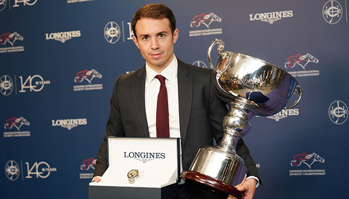 Worlds-best-jockeys-ready-for-LONGINES-IJC-challenge-HappyValley_686x392