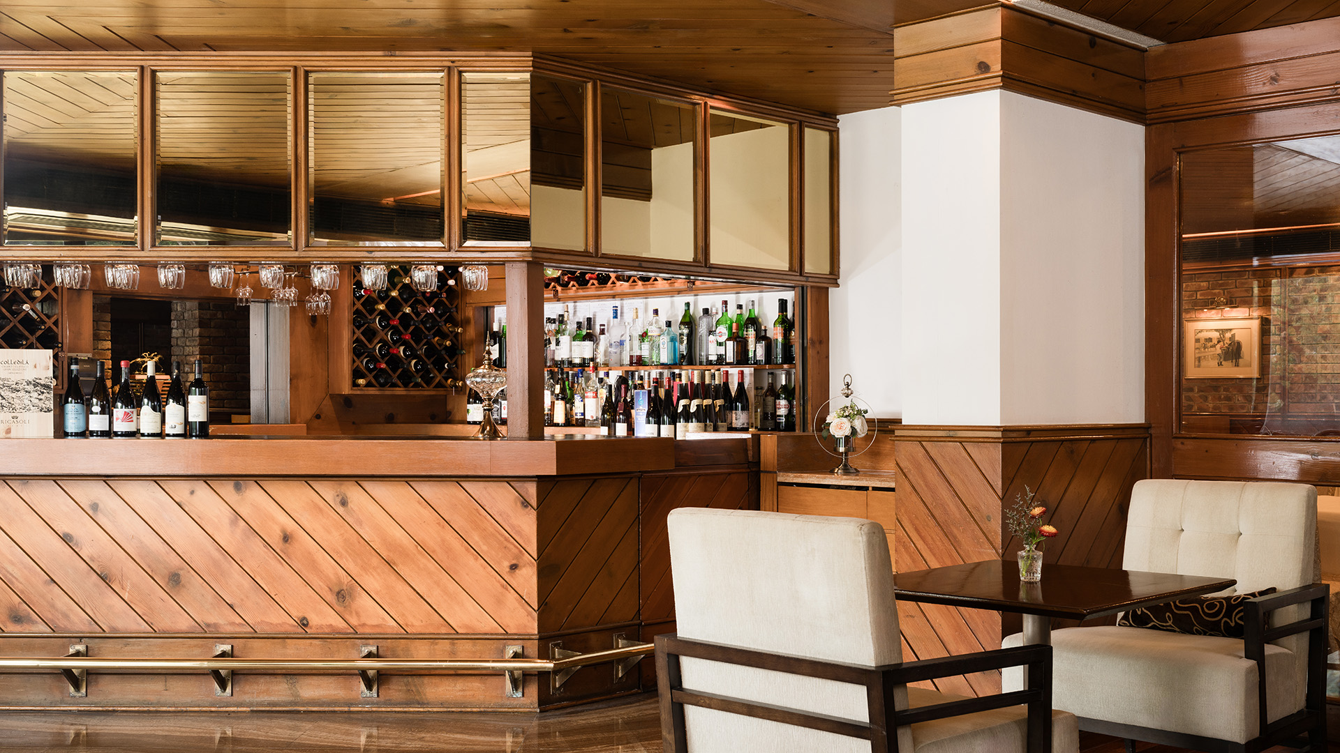 Stirrup Bar