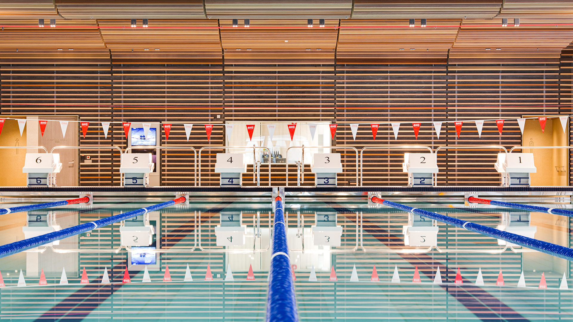 Valley Pool and Viewing Deck