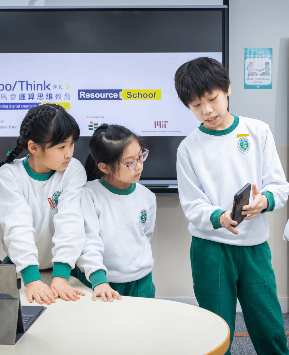 primary students critical thinking