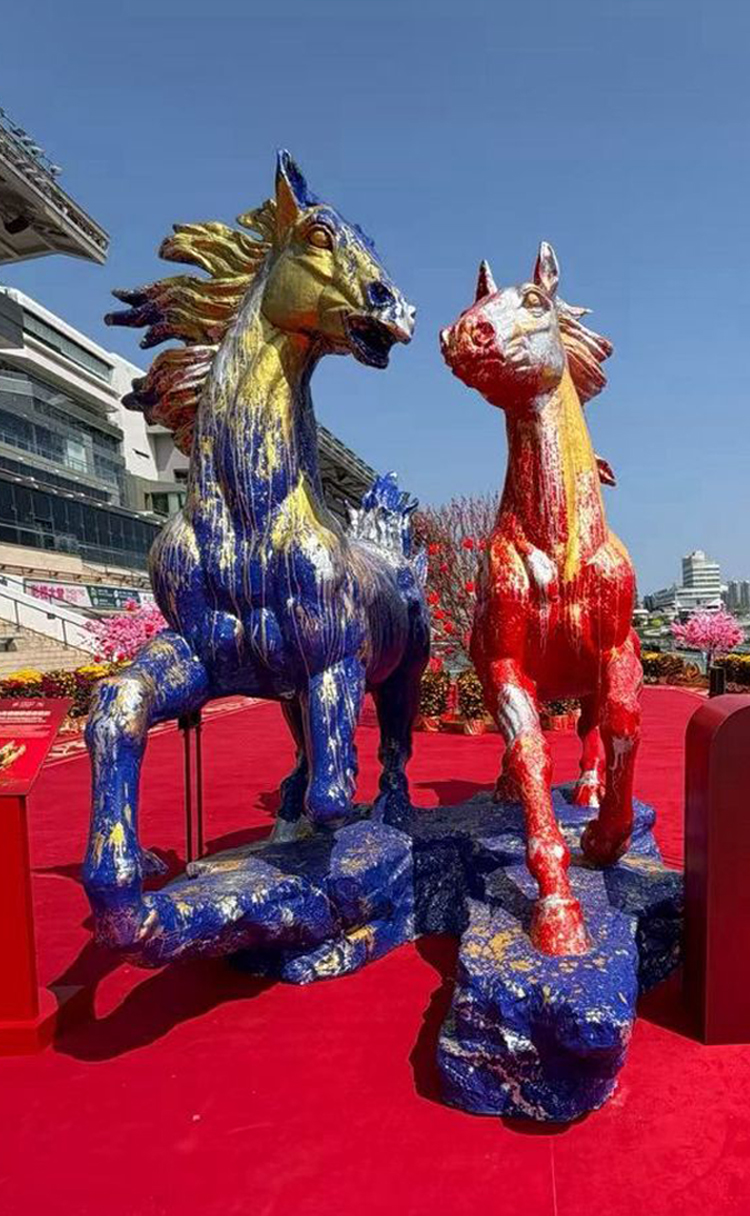 融馬情國際藝術巡展是香港賽馬會橫跨全年的馬年系列活動之一。