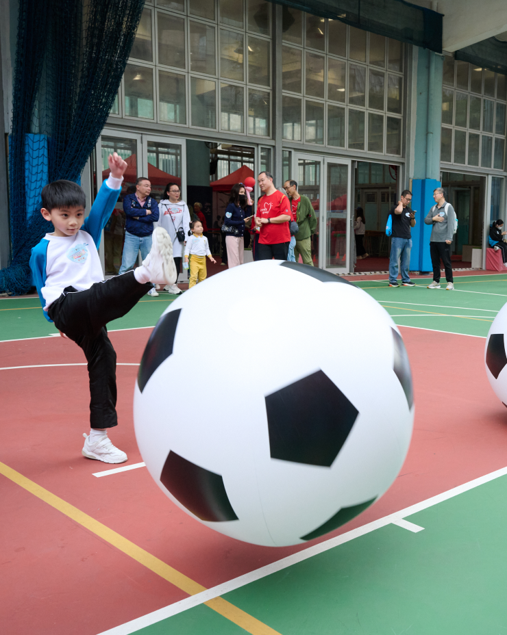 experience-the-thrill-of-pool-soccer